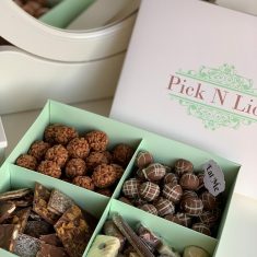 Pick N Lick Dessert Box